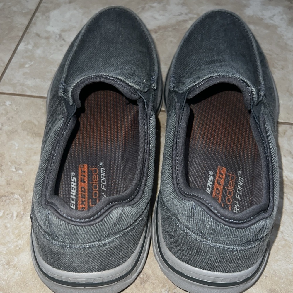 Mens: Skechers Size 11 Relaxed Fit Air-Cooled - Picture 8 of 10